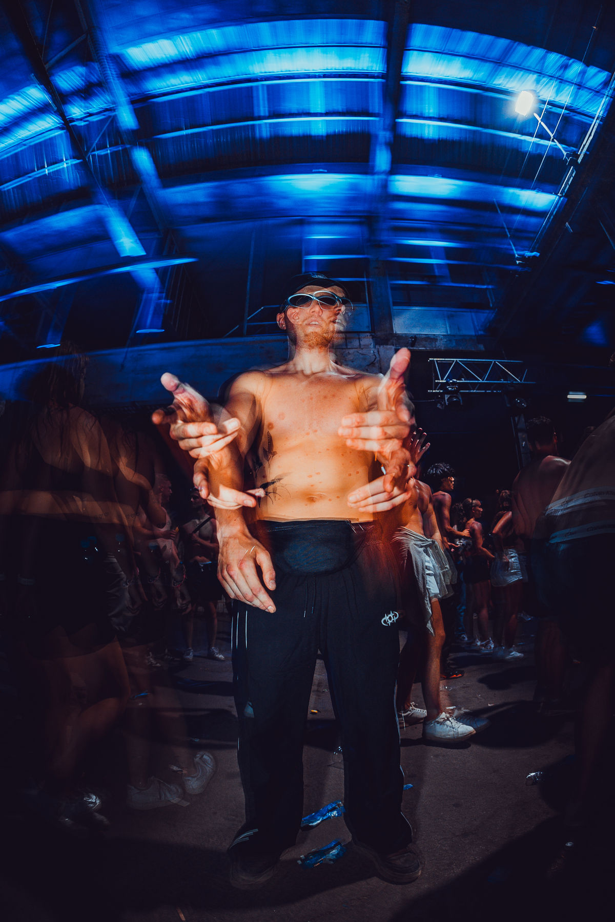 Loading... just a sec